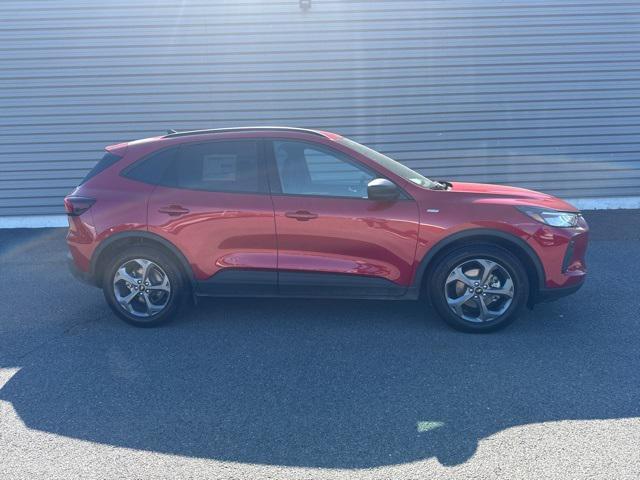 new 2025 Ford Escape car, priced at $30,009