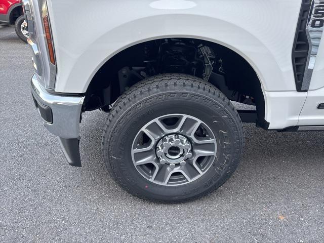 new 2025 Ford F-350 car, priced at $78,642