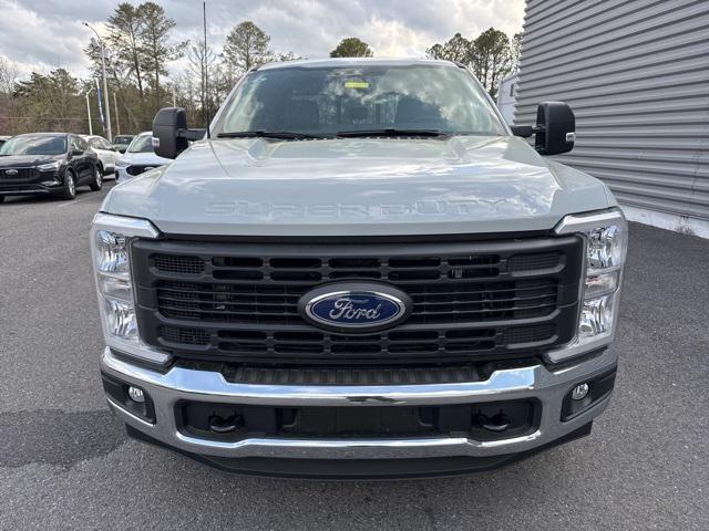 new 2025 Ford F-250 car, priced at $53,468
