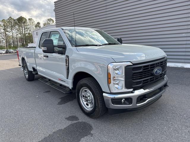 new 2025 Ford F-250 car, priced at $53,468
