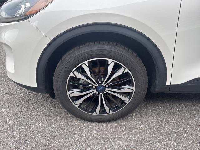 used 2022 Ford Escape car, priced at $21,229