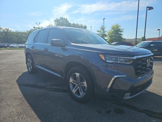 used 2023 Honda Pilot car, priced at $38,500