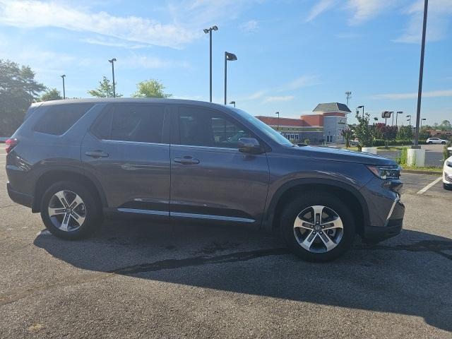 used 2023 Honda Pilot car, priced at $38,500