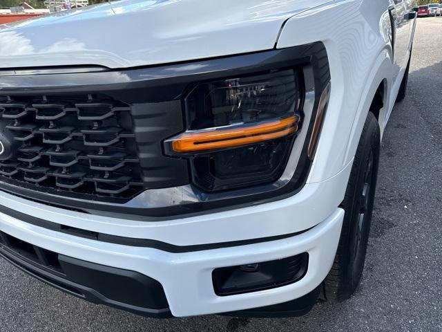 new 2024 Ford F-150 car, priced at $43,580