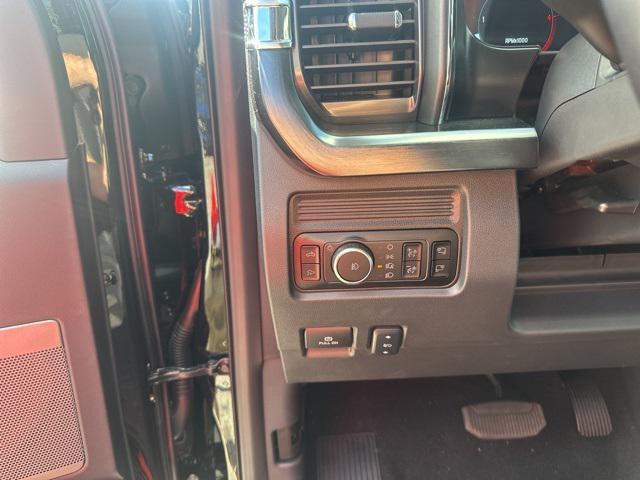 new 2025 Ford F-250 car