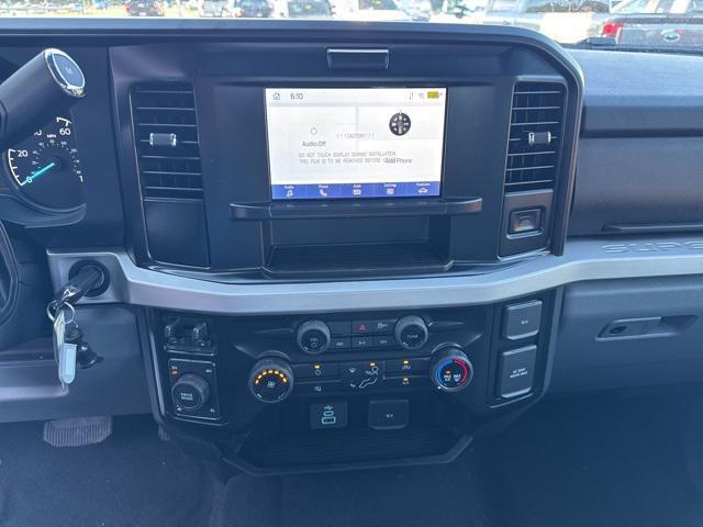 new 2025 Ford F-350 car, priced at $58,021