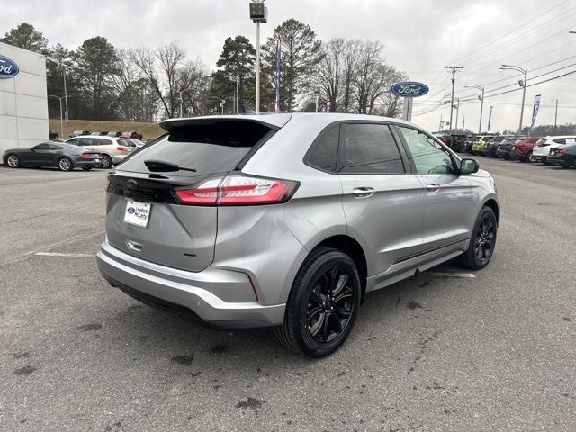 new 2024 Ford Edge car, priced at $33,829