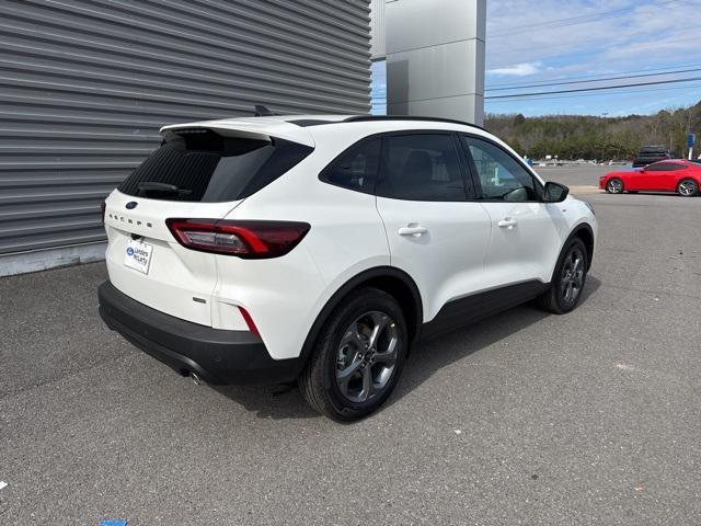 new 2025 Ford Escape car, priced at $26,995
