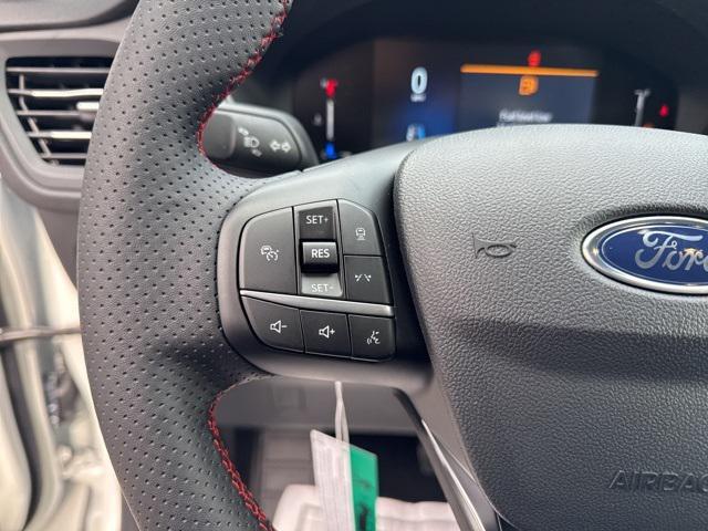 new 2025 Ford Escape car, priced at $26,995