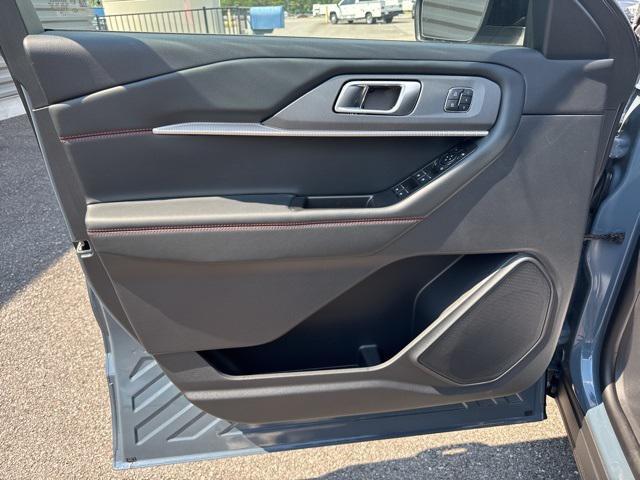 new 2025 Ford Explorer car, priced at $46,143