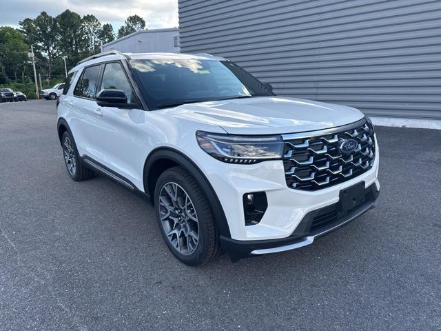 new 2025 Ford Explorer car, priced at $50,110