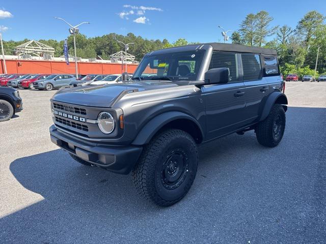 new 2025 Ford Bronco car, priced at $40,414