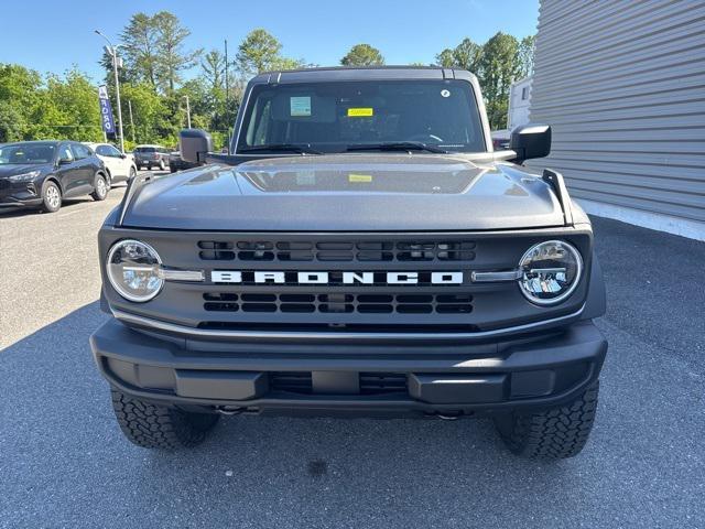 new 2025 Ford Bronco car, priced at $40,414