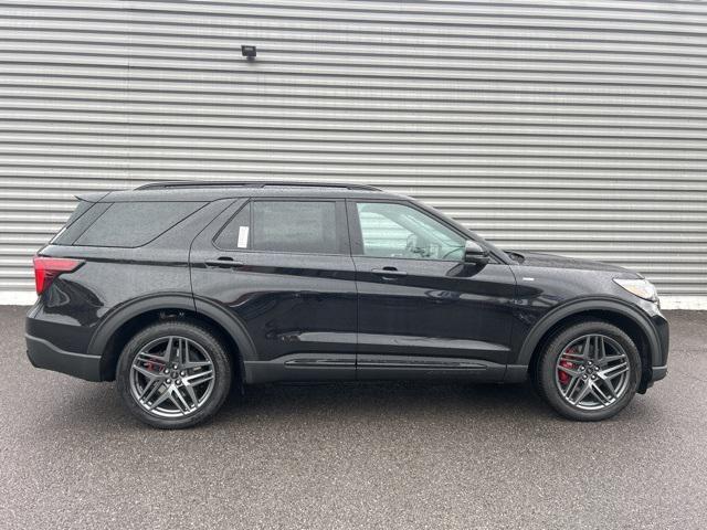 new 2025 Ford Explorer car, priced at $40,368