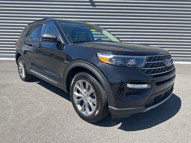 new 2024 Ford Explorer car, priced at $41,928