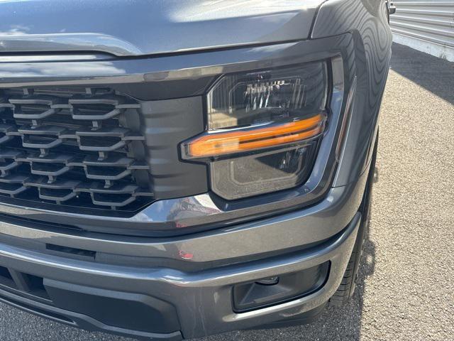 new 2024 Ford F-150 car, priced at $44,425