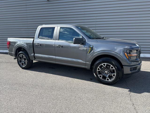 new 2024 Ford F-150 car, priced at $44,425