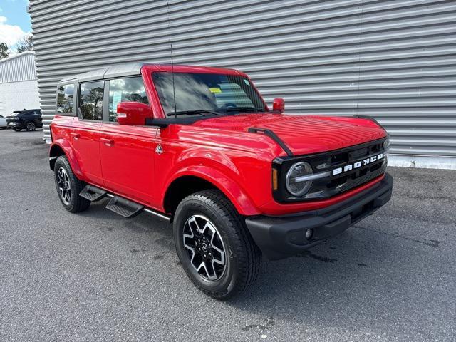 new 2024 Ford Bronco car, priced at $54,335