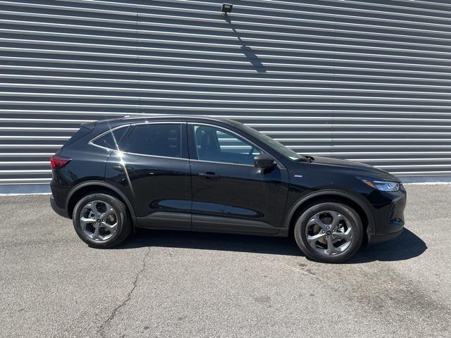 new 2025 Ford Escape car, priced at $23,251