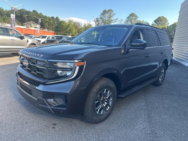 new 2025 Ford Expedition car, priced at $62,101