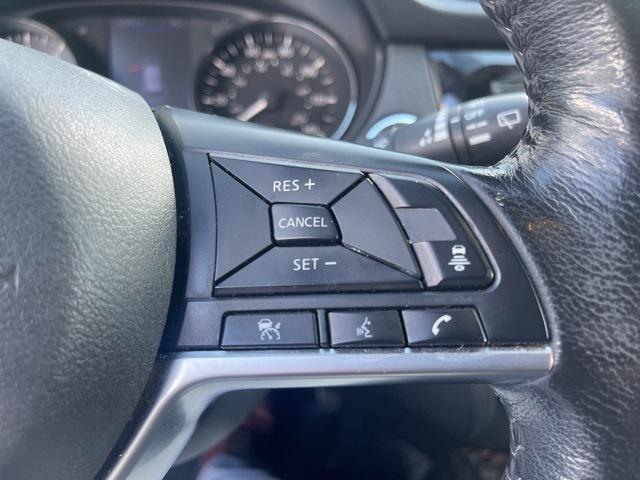 used 2018 Nissan Rogue car, priced at $14,918