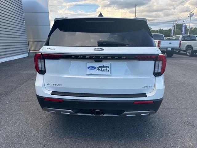 new 2025 Ford Explorer car, priced at $40,169