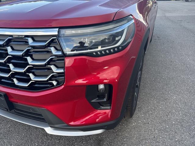 new 2025 Ford Explorer car, priced at $49,833