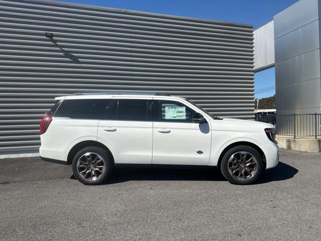 new 2025 Ford Expedition car, priced at $83,418