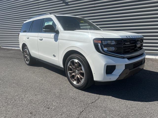 new 2025 Ford Expedition car, priced at $83,418