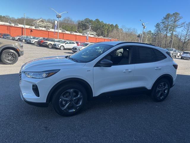 new 2025 Ford Escape car, priced at $24,368