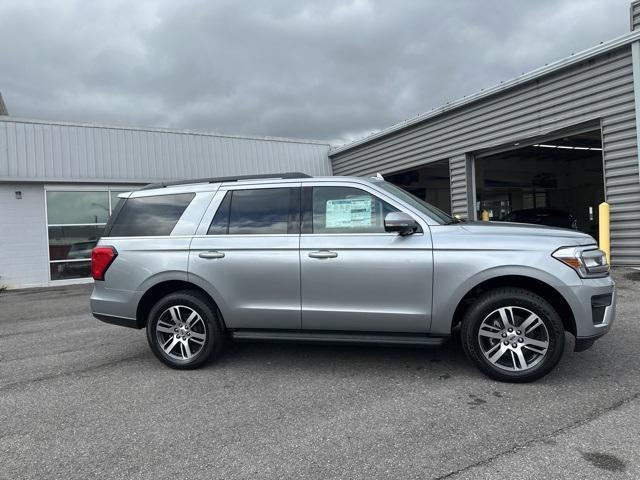 new 2024 Ford Expedition car, priced at $62,692