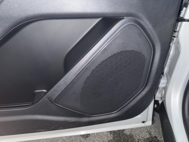 new 2025 Ford Explorer car, priced at $40,642