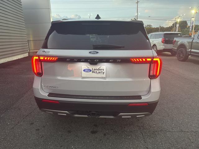 new 2025 Ford Explorer car, priced at $40,642