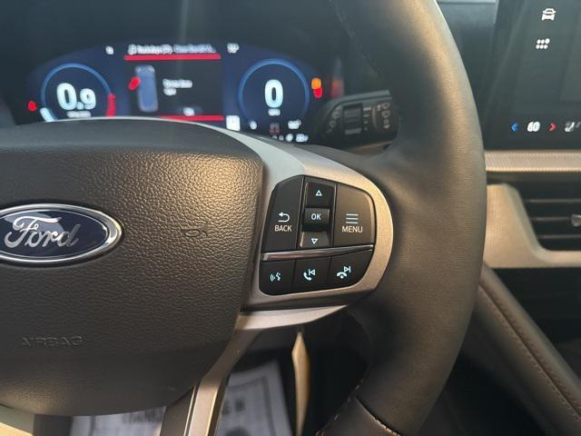 new 2025 Ford Explorer car, priced at $40,642