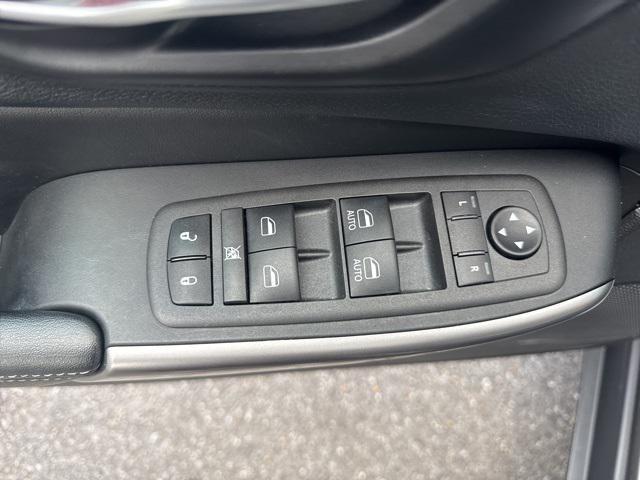 used 2022 Jeep Cherokee car, priced at $20,803