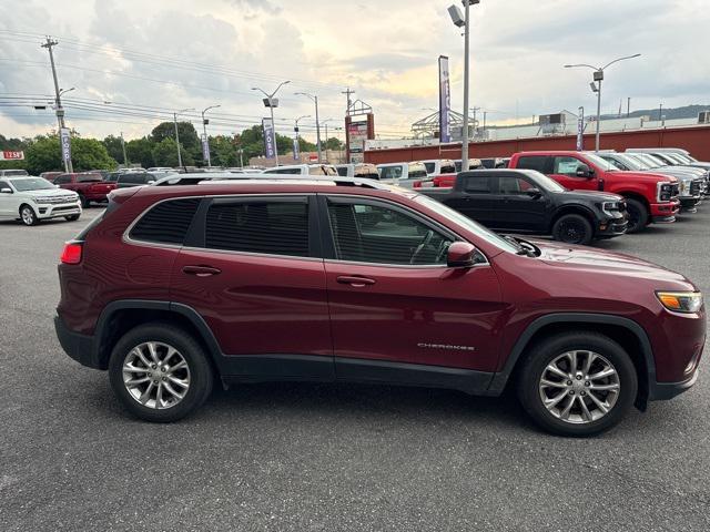 used 2019 Jeep Cherokee car, priced at $13,192