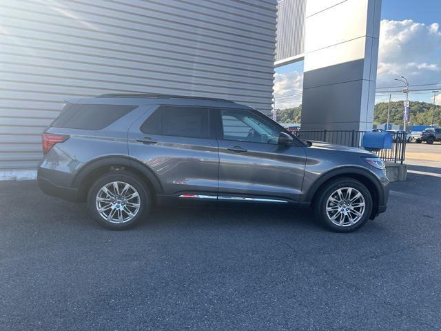 new 2025 Ford Explorer car, priced at $45,324