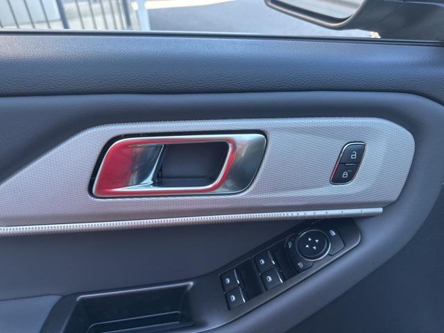 new 2025 Ford Explorer car, priced at $45,324