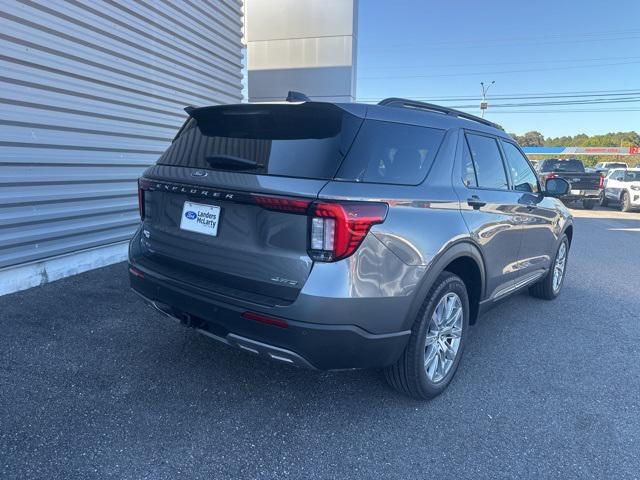 new 2025 Ford Explorer car, priced at $45,324
