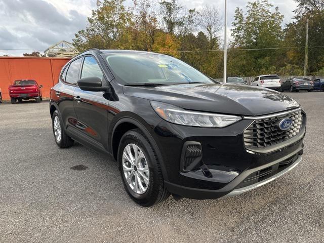 new 2025 Ford Escape car, priced at $28,978