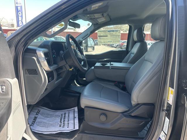 new 2025 Ford F-250 car, priced at $58,175
