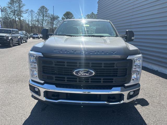 new 2025 Ford F-250 car, priced at $58,175