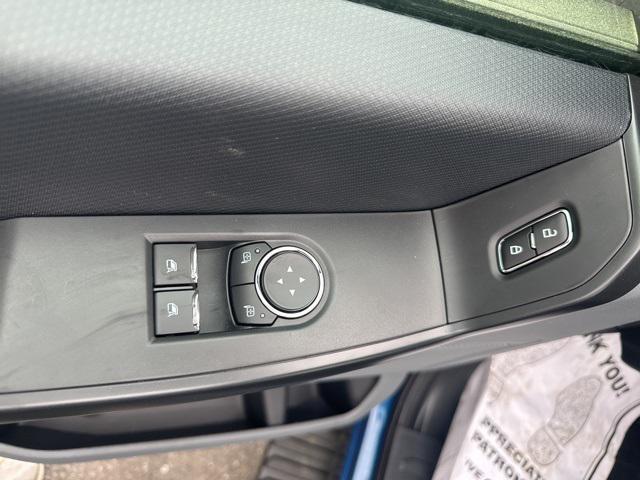 new 2025 Ford F-150 car, priced at $31,976