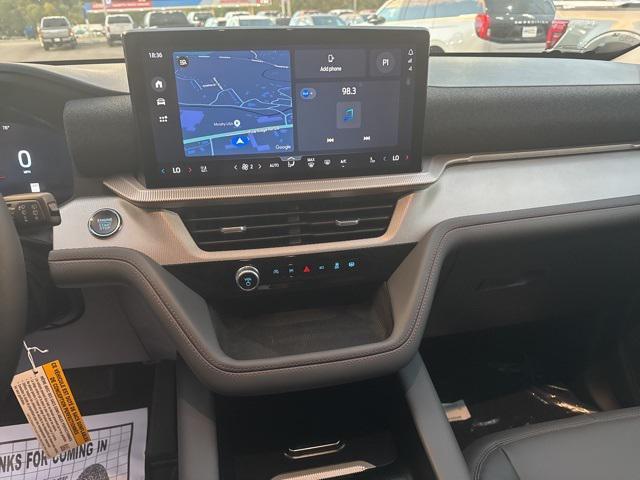 new 2025 Ford Explorer car, priced at $40,282