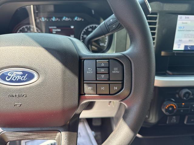 new 2025 Ford F-250 car, priced at $49,118
