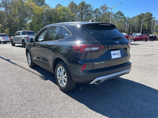 new 2025 Ford Escape car, priced at $27,150