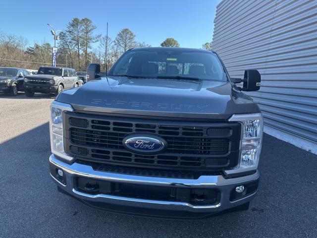 new 2025 Ford F-250 car, priced at $51,703
