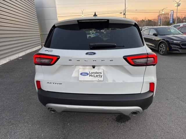 new 2025 Ford Escape car, priced at $27,995