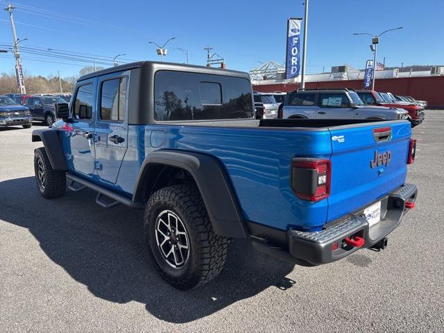 used 2024 Jeep Gladiator car, priced at $48,888