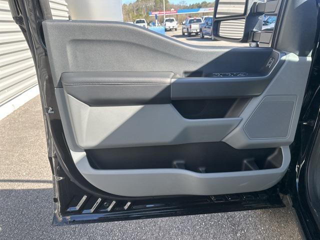 new 2025 Ford F-250 car, priced at $57,036
